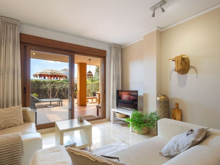 Lovely ground floor apartment for sale photo 5