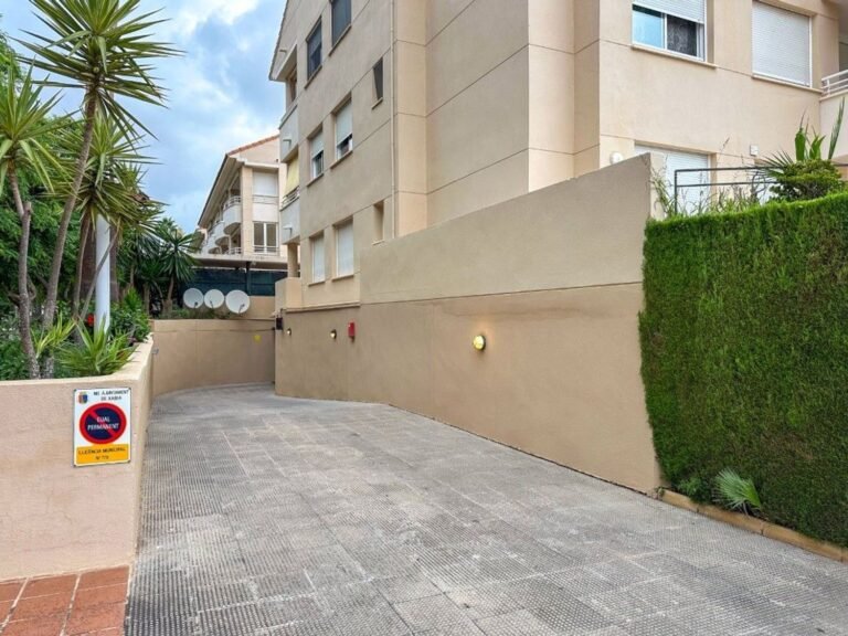Parking and storage room for sale in Golden Beach, I Javea photo 2