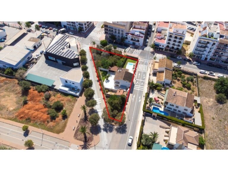 Urban plot for sale in Javea. photo 4