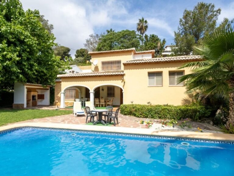 Charming villa for sale in Tosalet, Javea photo 2