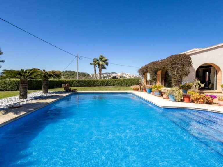 Finca Style Villa with Panoramic Sea Views in Benitachell photo 3