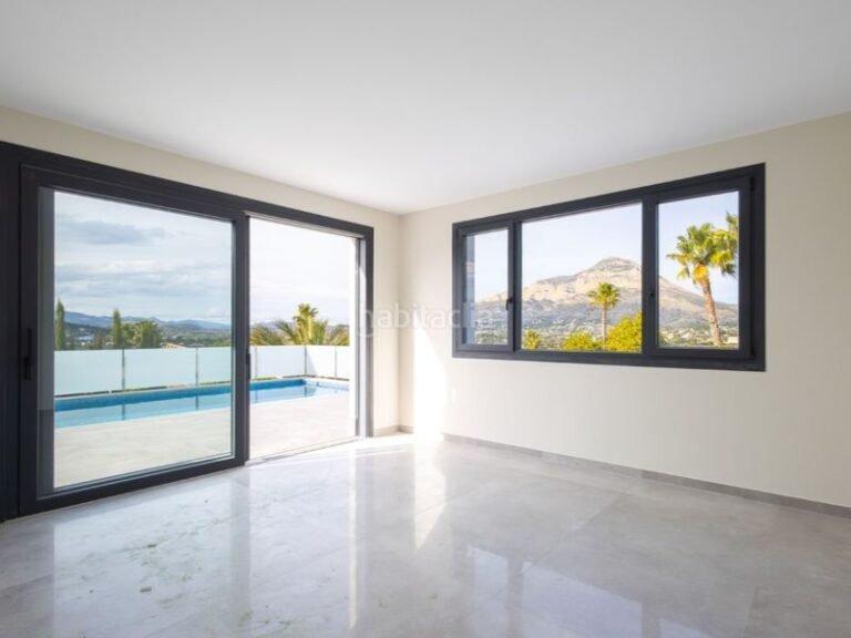 New Build Villa for Sale in Javea – Montgó & Valley Views photo 5