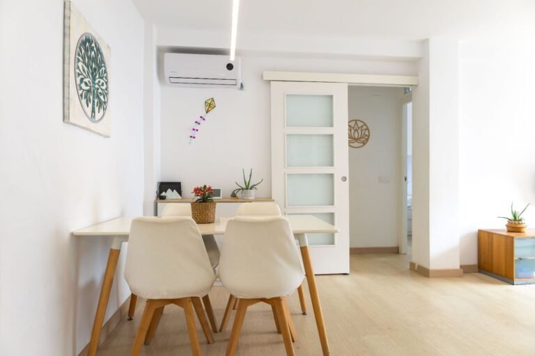 Renovated apartment for sale near the beach in Jávea. photo 3