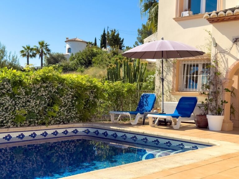 4 bedroom villa for sale in Javea: Sea Views & Luxury Living photo 3