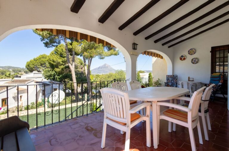 Traditional villa for sale in Cap Martí, Jávea photo 4