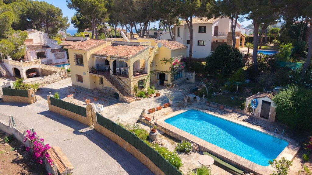 Traditional villa for sale in Cap Martí, Jávea