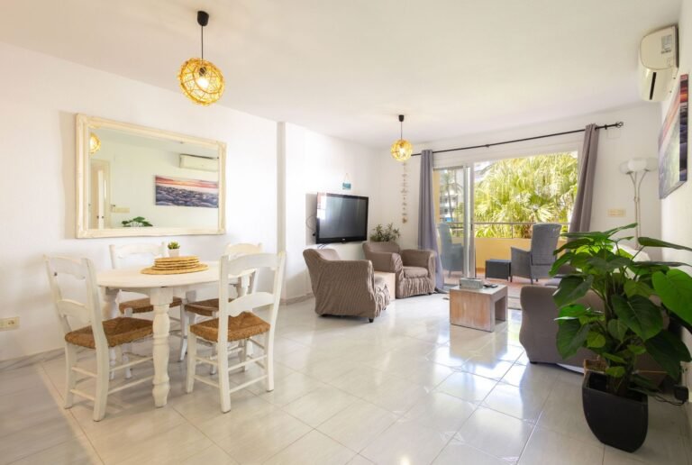 Apartment for sale near the beach in Jávea. photo 3