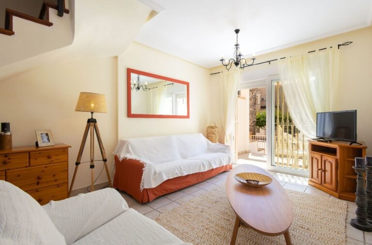 Triplex for sale second line to the Montañar 1 beach, Javea photo 5