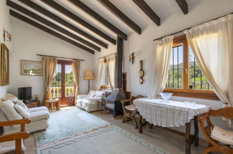 Finca-Style Country Villa with Pool in Gata de Gorgos photo 3