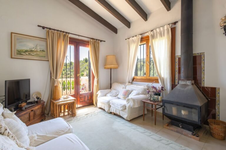 Finca-Style Country Villa with Pool in Gata de Gorgos photo 4