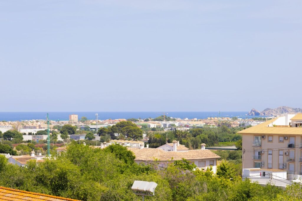 Spacious apartment for sale in Jávea.