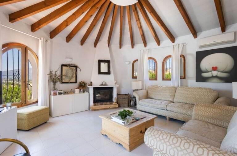 Villa for Sale with Pool in Calistros, Benitachell photo 4