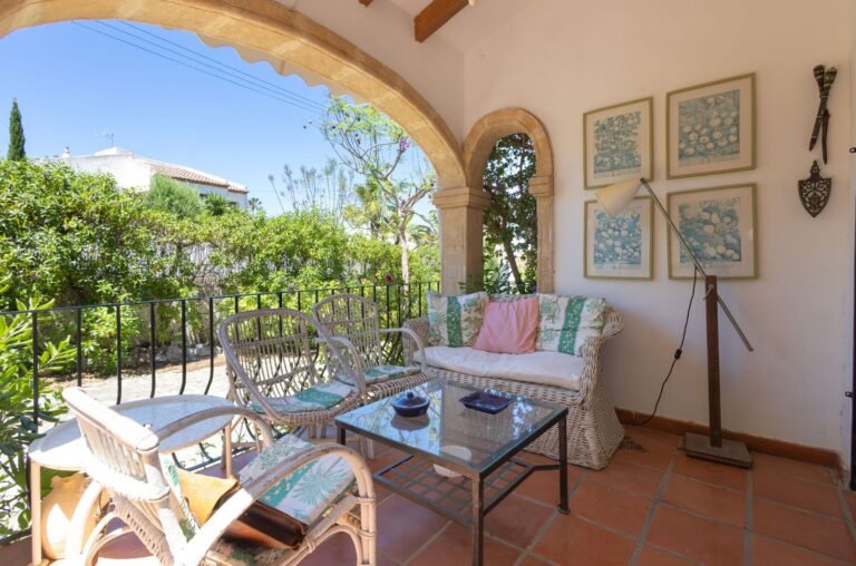 House for sale with 2+1 bedrooms in Pinosol near Arenal, Jávea photo 5