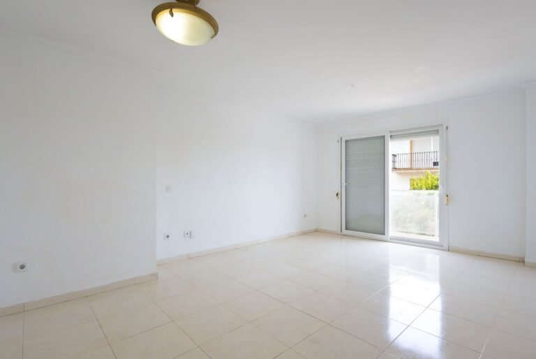 Three-bedroom apartment for sale in Jávea. photo 2