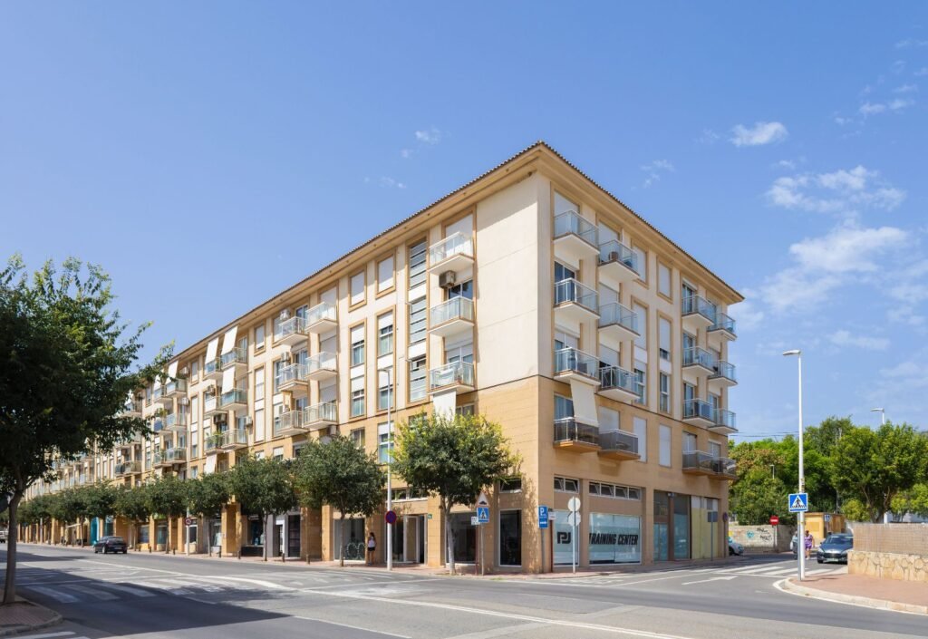 Three-bedroom apartment for sale in Jávea.