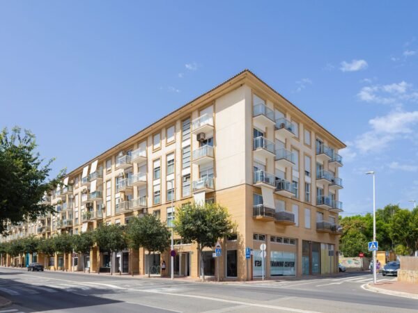 Three-bedroom apartment for sale in Jávea.