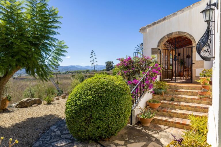 Villa style finca for Sale in Montgo Javea with amazing view photo 3