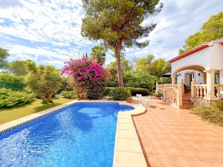 3 Bed Villa for Sale in Costa Nova Javea with pool photo 3