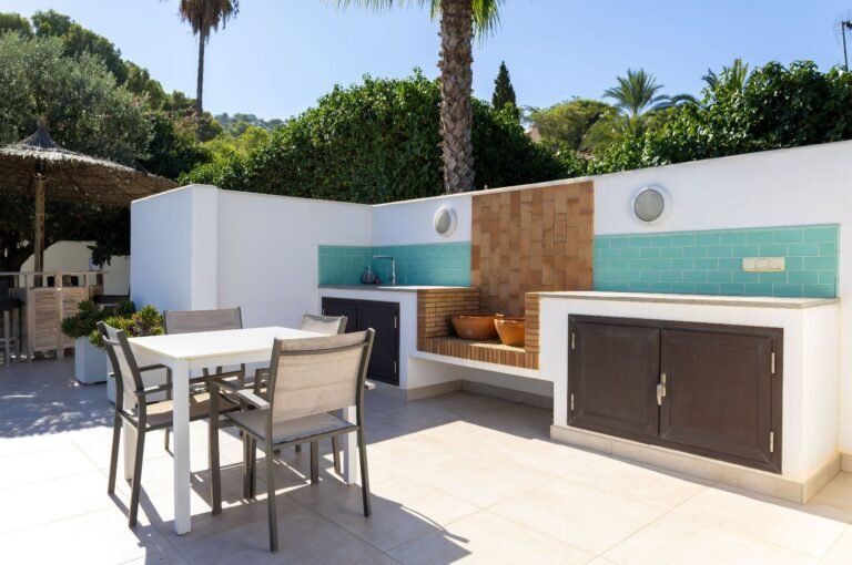 Timeless villa for sale in Javea: near the Arenal Beach photo 4