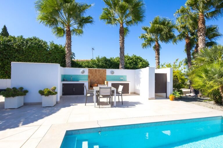 Timeless villa for sale in Javea: near the Arenal Beach photo 3